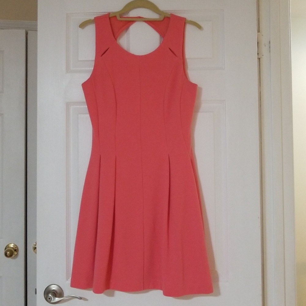 Coral dress with cut out circle in back
